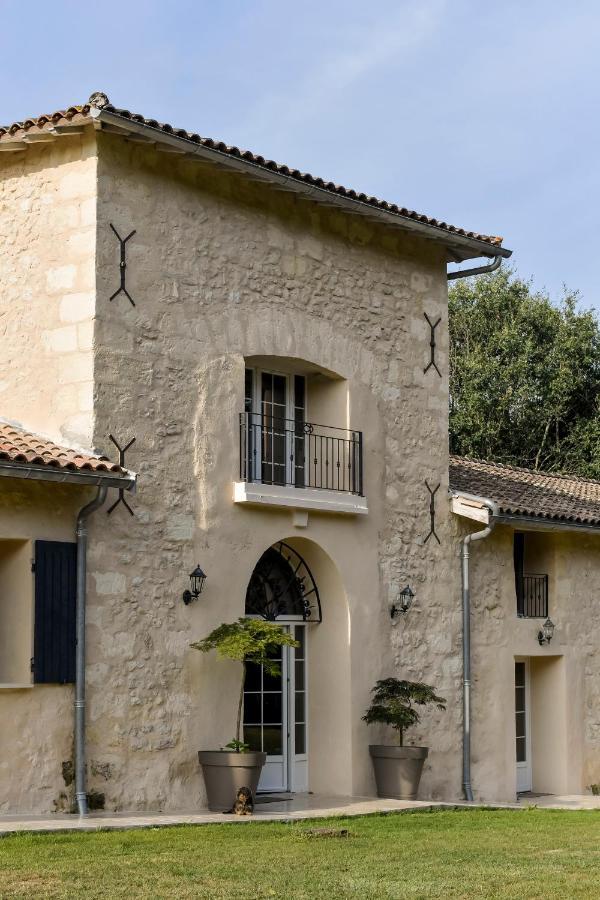 Domaine Verte Vallee Lignan-de-Bordeaux Exterior photo